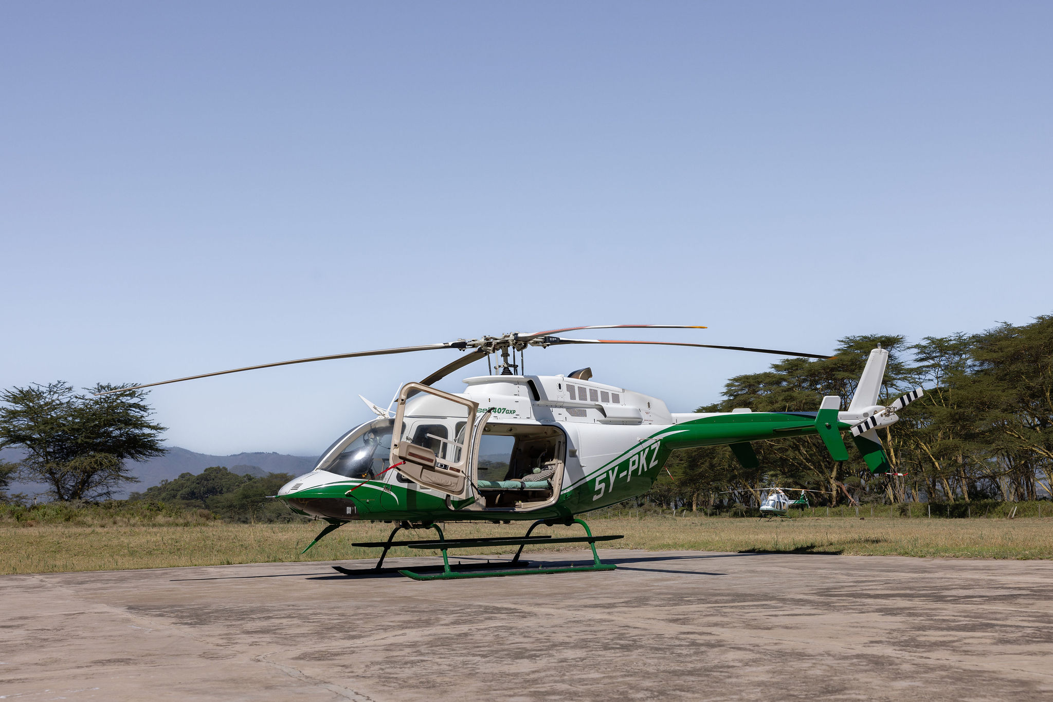 Bell 407 Helicopter - View 3